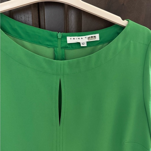 Trina Turk Vibrant Green Dress - Picture 3 of 7